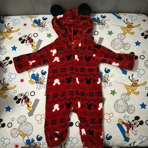 Disney infant Mickey Mouse sweatsuit 3-6 months